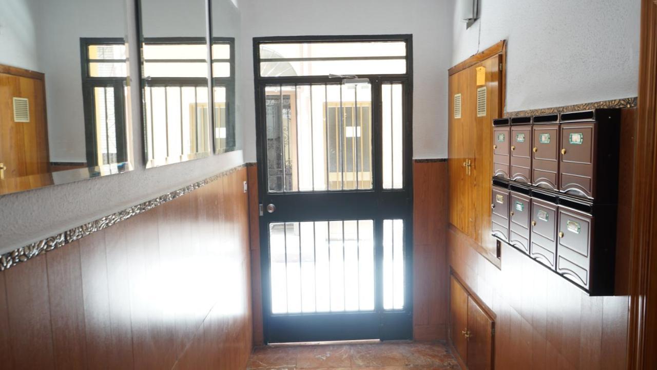 RentalSevilla Luminoso apartamento en pleno centro Exterior foto
