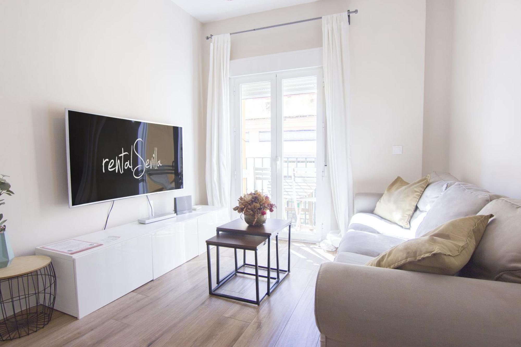 RentalSevilla Luminoso apartamento en pleno centro Exterior foto